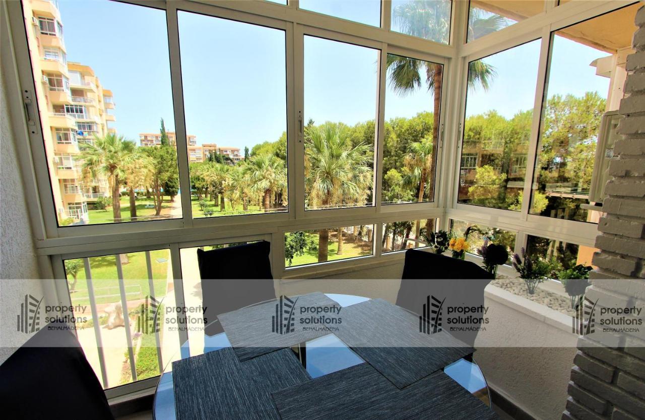 135 Agata Apartamentos. Piscina Y Playa. A Corta Distancia Del Centro. 贝纳尔马德纳 外观 照片