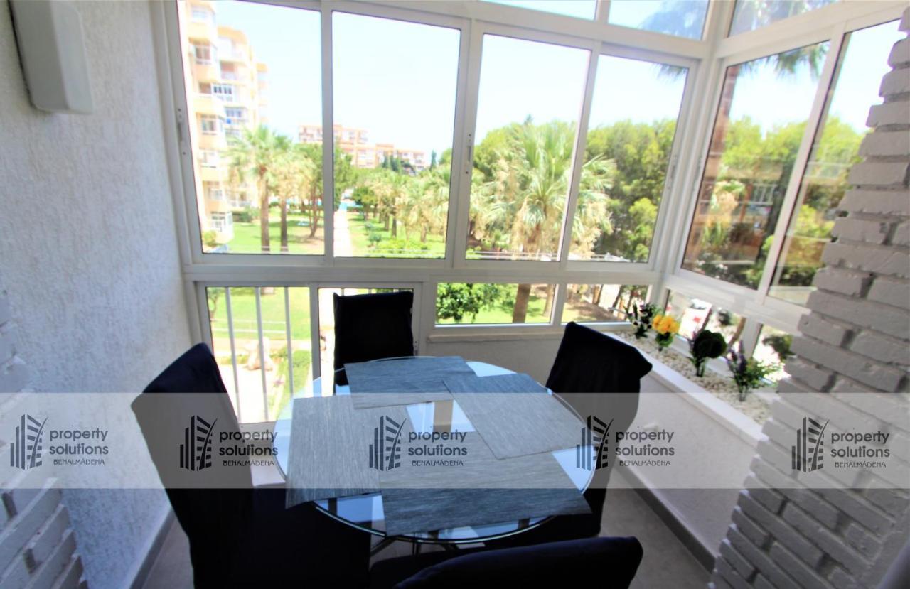 135 Agata Apartamentos. Piscina Y Playa. A Corta Distancia Del Centro. 贝纳尔马德纳 外观 照片