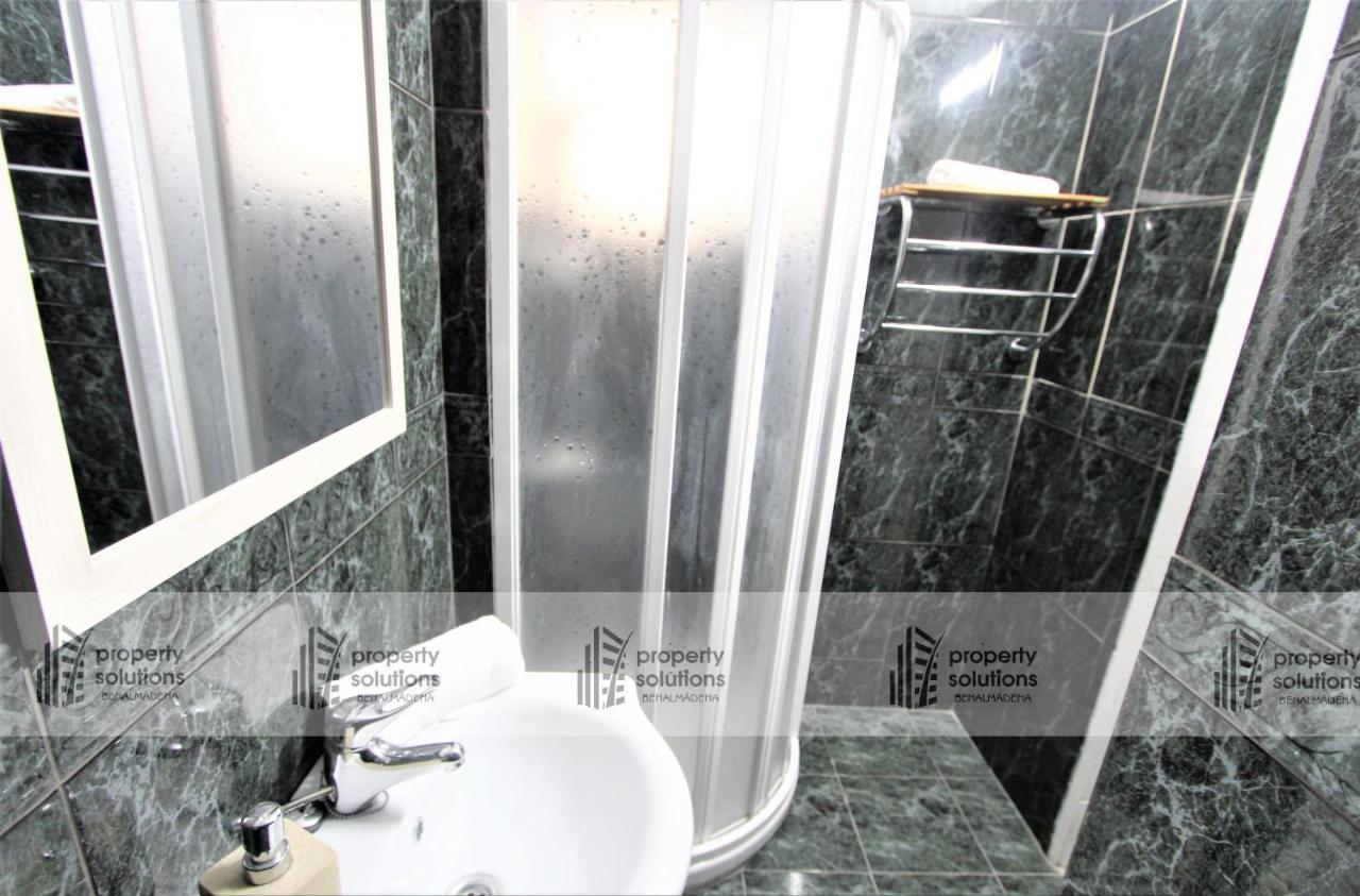 135 Agata Apartamentos. Piscina Y Playa. A Corta Distancia Del Centro. 贝纳尔马德纳 外观 照片
